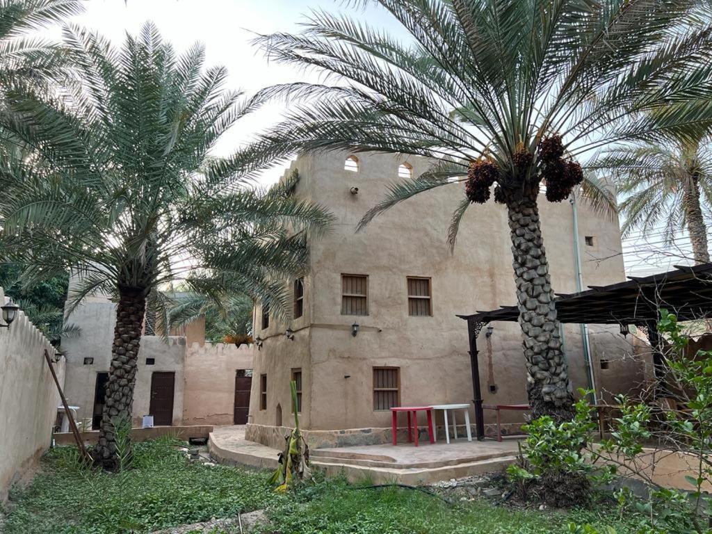 Mall Aldakhil House Al Ḩamrāʼ エクステリア 写真